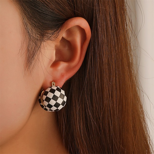 Wholesale black and white lattice Round Earrings JDC-ES-D744 Earrings JoyasDeChina Wholesale Jewelry JoyasDeChina Joyas De China