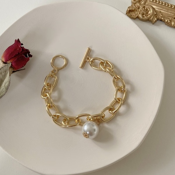 Bulk Jewelry Wholesale Bracelet gold Large pearl pendant Alloy JDC-BT-b347 Wholesale factory from China YIWU China