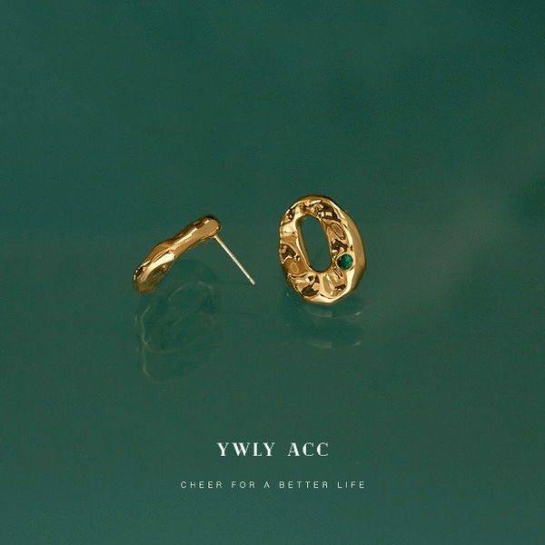 Wholesale Brass Gold Zircon Inlaid Emerald Bump Metal Stud Earrings JDC-ES-YWLY047 Earrings 丽轶 Wholesale Jewelry JoyasDeChina Joyas De China