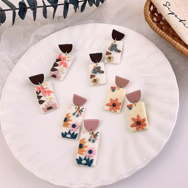 Bulk Jewelry Wholesale Chinese wind color soft ceramic earrings JDC-ES-W308 Wholesale factory from China YIWU China
