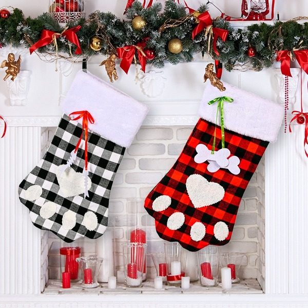 Bulk Jewelry Wholesale colorful linen red and black plaid dog paw Christmas stockings JDC-CS-HB005 Wholesale factory from China YIWU China