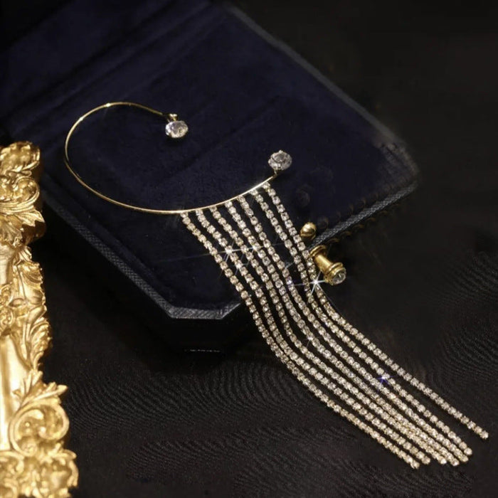 Wholesale copper C-shaped flashing diamond tassel earrings JDC-ES-XuF014 Earrings 旭帆 single golden right ear Wholesale Jewelry JoyasDeChina Joyas De China