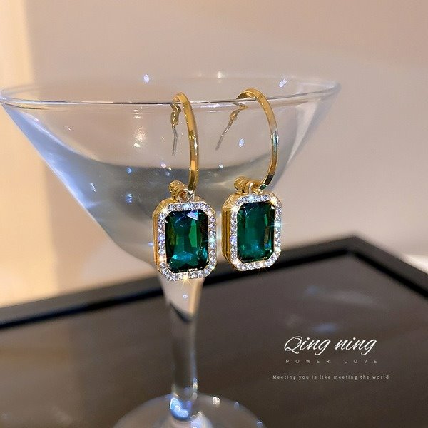 Wholesale diamond inlaid square emerald Earrings JDC-ES-BY-075 Earrings 宝钰 Wholesale Jewelry JoyasDeChina Joyas De China