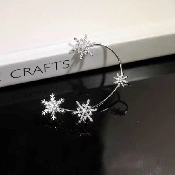 Wholesale diamond-studded snowflake alloy non-pierced ear clips JDC-ES-XuF004 Piercings 旭帆 Wholesale Jewelry JoyasDeChina Joyas De China