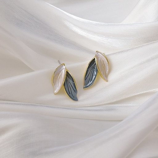 Bulk Jewelry Wholesale Earrings Blue and white contrasting leaves Alloy JDC-ES-W187 Wholesale factory from China YIWU China