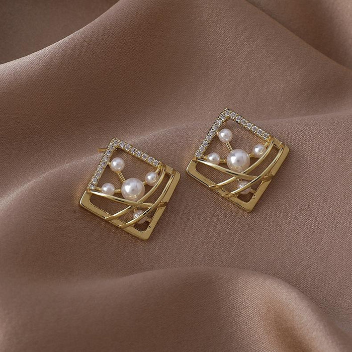 Wholesale Earrings gold Geometric pearl copper JDC-ES-W236 Earrings JoyasDeChina Main drawing Wholesale Jewelry JoyasDeChina Joyas De China
