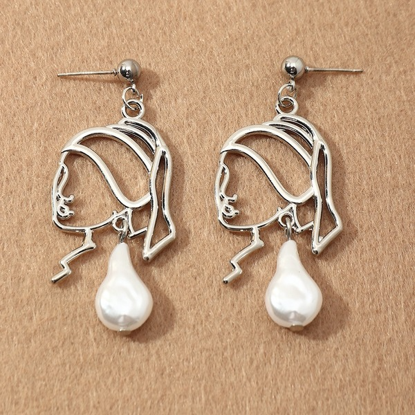 Bulk Jewelry Wholesale Earrings Silver hollow alloy with pearls JDC-ES-e025 Wholesale factory from China YIWU China