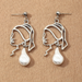 Bulk Jewelry Wholesale Earrings Silver hollow alloy with pearls JDC-ES-e025 Wholesale factory from China YIWU China