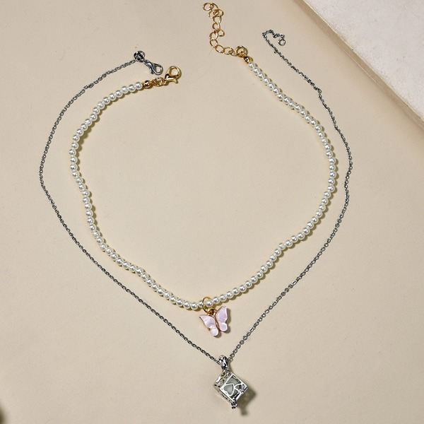 Wholesale Electroplated Alloy Moonstone Pearl Butterfly Necklace JDC-NE-YF204 Necklaces 友菲 Wholesale Jewelry JoyasDeChina Joyas De China