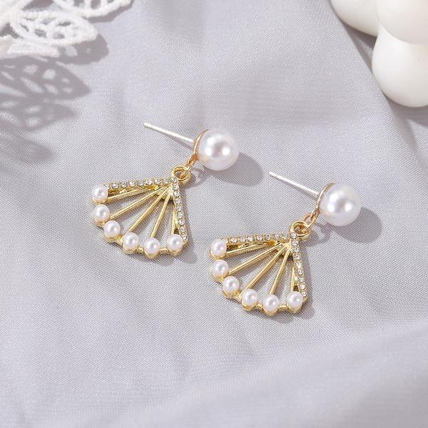 Wholesale fan-shaped pearl hollow earrings JDC-ES-D575 Earrings JoyasDeChina Wholesale Jewelry JoyasDeChina Joyas De China