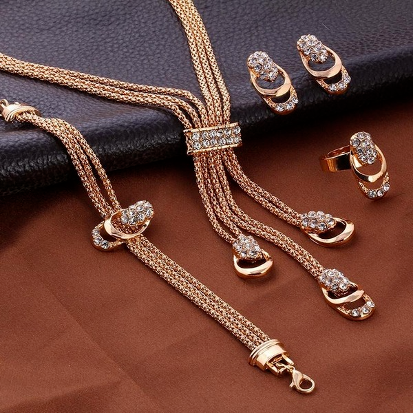 Bulk Jewelry Wholesale fashion gold exaggerated crystal bride necklace earrings four-piece set JDC-NE-F317 Wholesale factory from China YIWU China