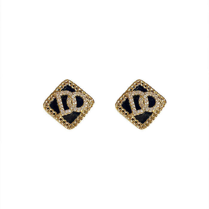 Wholesale geometric letter alloy gold earrings JDC-ES-BY-009 Earrings 宝钰 Wholesale Jewelry JoyasDeChina Joyas De China