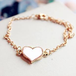 Bulk Jewelry Wholesale gold alloy clover Peach Heart Bracelet JDC-BT-RL002 Wholesale factory from China YIWU China