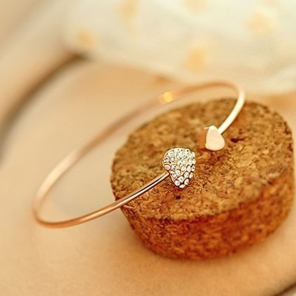 Bulk Jewelry Wholesale gold alloy diamond heart-shaped love bracelet JDC-BT-RL003 Wholesale factory from China YIWU China
