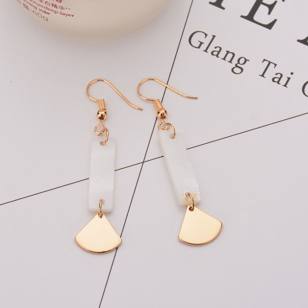 Bulk Jewelry Wholesale gold alloy fan-shaped copper fringed Earrings JDC-ES-bq218 Wholesale factory from China YIWU China
