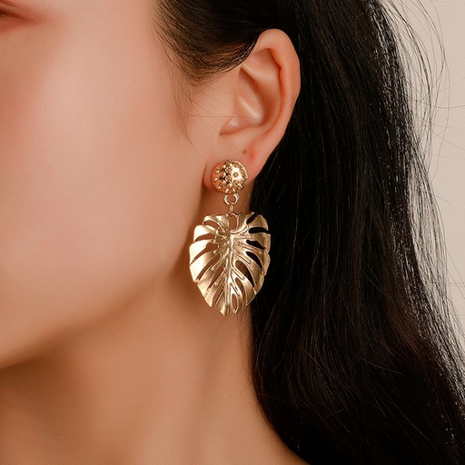 Bulk Jewelry Wholesale gold alloy hollow leaf earrings JDC-ES-D413 Wholesale factory from China YIWU China