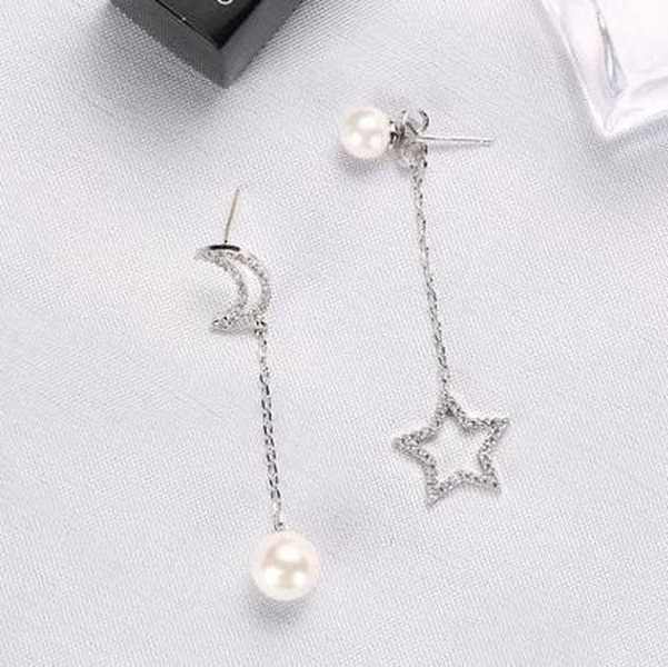 Bulk Jewelry Wholesale gold alloy pearl hollow star moon earrings JDC-ES-RL100 Wholesale factory from China YIWU China