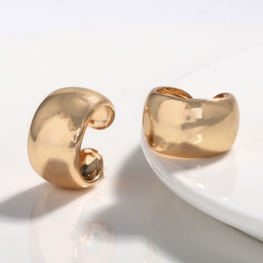 Bulk Jewelry Wholesale gold alloy wide hollow love earrings JDC-ES-V030 Wholesale factory from China YIWU China