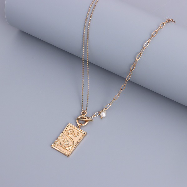 Wholesale gold square pendant alloy necklaces JDC-NE-ZW019 necklaces JoyasDeChina Wholesale Jewelry JoyasDeChina Joyas De China