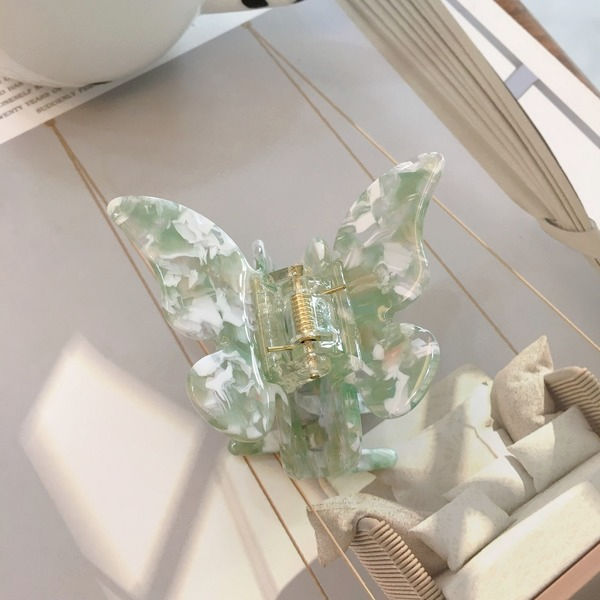 Bulk Jewelry Wholesale Hair Clips white Butterfly acetate sheet JDC-HC-DW003 Wholesale factory from China YIWU China