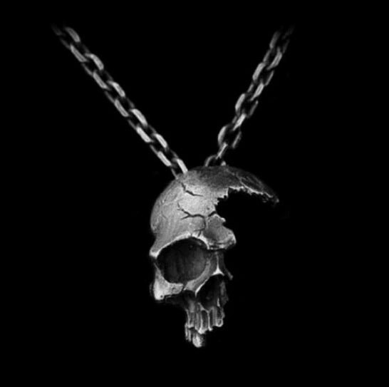 Wholesale Half Face Gothic Skull Alloy Necklace JDC-NE-Saip007 Necklaces 赛蒲 black Wholesale Jewelry JoyasDeChina Joyas De China