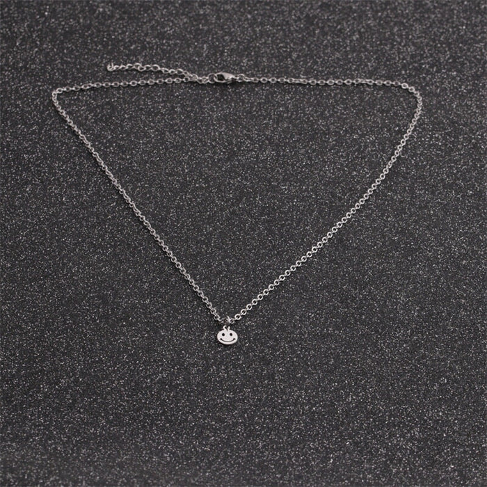 Wholesale Laser Cut Stainless Steel Smile Necklace JDC-NE-ChanX003 Necklaces 昌鑫 Wholesale Jewelry JoyasDeChina Joyas De China