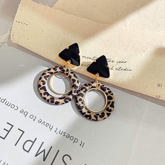 Wholesale leopard circle alloy earrings JDC-ES-BY050 Earrings 宝钰 1 Wholesale Jewelry JoyasDeChina Joyas De China