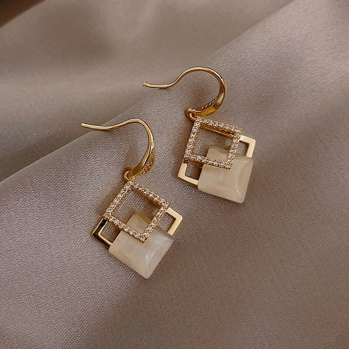 Wholesale long flower butterfly pearl earrings JDC-ES-BY191 Earrings 宝钰 16 Wholesale Jewelry JoyasDeChina Joyas De China