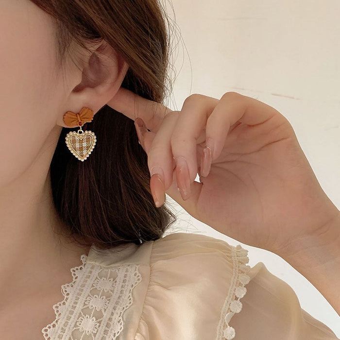 Wholesale love vintage pearl bow earrings JDC-ES-BY190 Earrings 宝钰 Wholesale Jewelry JoyasDeChina Joyas De China