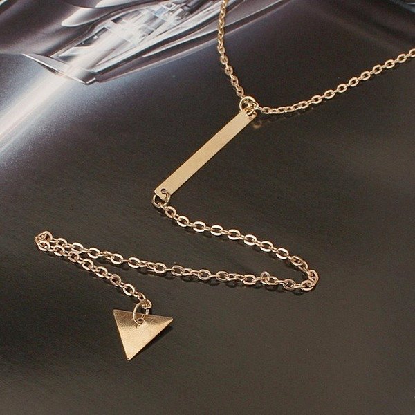 Bulk Jewelry Wholesale Metal triangle tassum short temperament necklace JDC-NE-b203 Wholesale factory from China YIWU China
