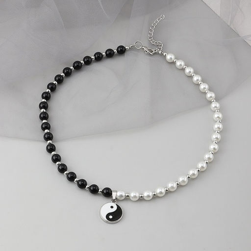 Bulk Jewelry Wholesale Necklaces Gossip black and white pearls Alloy JDC-NE-e106 Wholesale factory from China YIWU China