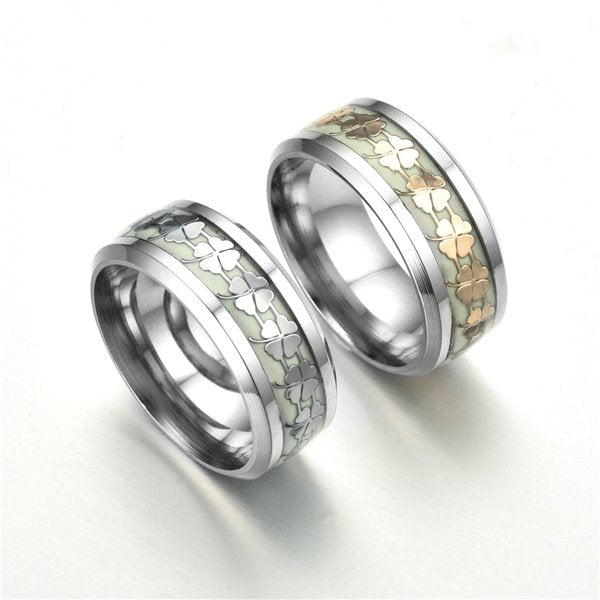 Wholesale New titanium steel four-leaf clover ring Fluorescence JDC-RS-TS054 Rings 腾穗 White 10# Wholesale Jewelry JoyasDeChina Joyas De China