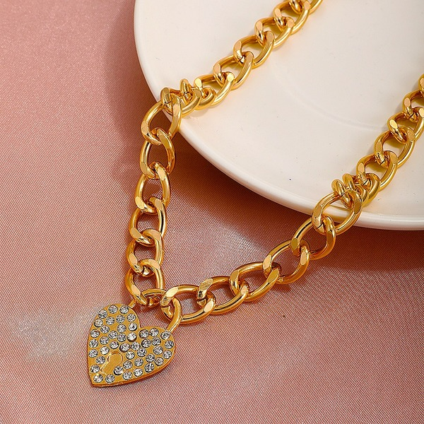 Wholesale niche design Peach Heart Pendant Necklace JDC-NE-D718 NECKLACE JoyasDeChina Wholesale Jewelry JoyasDeChina Joyas De China