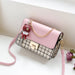 Wholesale PU on-the-go messenger bag JDC-SD-GSDXF001 Shoulder Bags 丁仙法 Stripe Pink Wholesale Jewelry JoyasDeChina Joyas De China