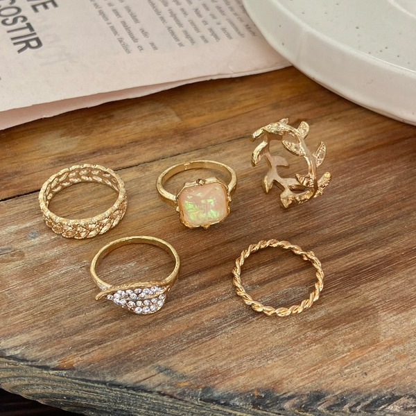 Bulk Jewelry Wholesale Rings gold geometry Alloy JDC-RS-F516 Wholesale factory from China YIWU China