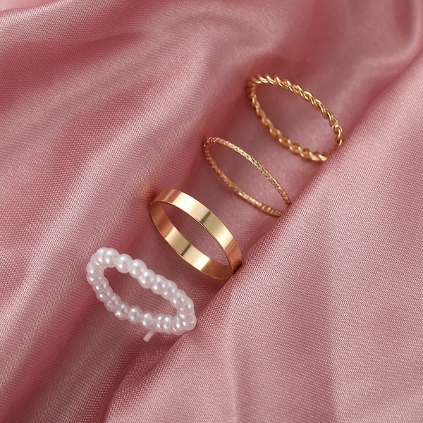 Bulk Jewelry Wholesale Rings gold Pearl ring Alloy JDC-RS-xy002 Wholesale factory from China YIWU China