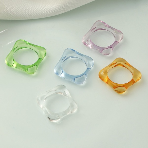 Bulk Jewelry Wholesale Rings Transparent colored resin JDC-RS-e152 Wholesale factory from China YIWU China