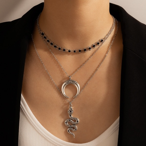 Bulk Jewelry Wholesale silver alloy moon snake-shaped three-layer necklace JDC-NE-C094 Wholesale factory from China YIWU China