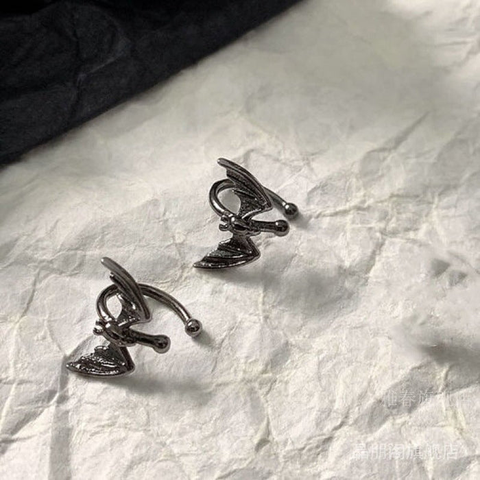 Wholesale silver bat copper ear clip JDC-ES-ChiH017 Earrings 池豪 Wholesale Jewelry JoyasDeChina Joyas De China