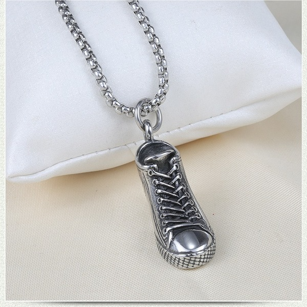 Bulk Jewelry Wholesale silver stainless steel shoe pendant necklace JDC-MNE-BS035 Wholesale factory from China YIWU China