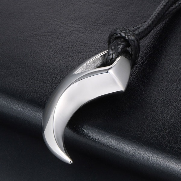 Bulk Jewelry Wholesale silver titanium steel crescent wolf tooth necklace JDC-CS-SJ014 Wholesale factory from China YIWU China
