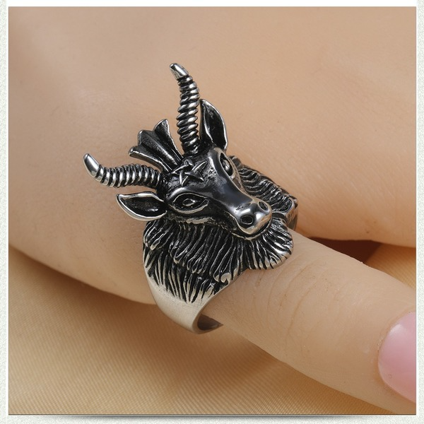 Bulk Jewelry Wholesale silver titanium steel sheep head totem men's ring JDC-MRS-BS008 Wholesale factory from China YIWU China