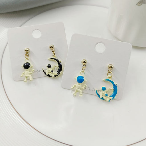 Wholesale star moon astronaut asymmetric S925 silver needle Earrings JDC-ES-HZQ009 Earrings 青之荷 Wholesale Jewelry JoyasDeChina Joyas De China