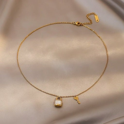 Wholesale titanium steel small lock key gold necklaces JDC-NE-YWJQ021 Necklaces 砱拫儕? Wholesale Jewelry JoyasDeChina Joyas De China
