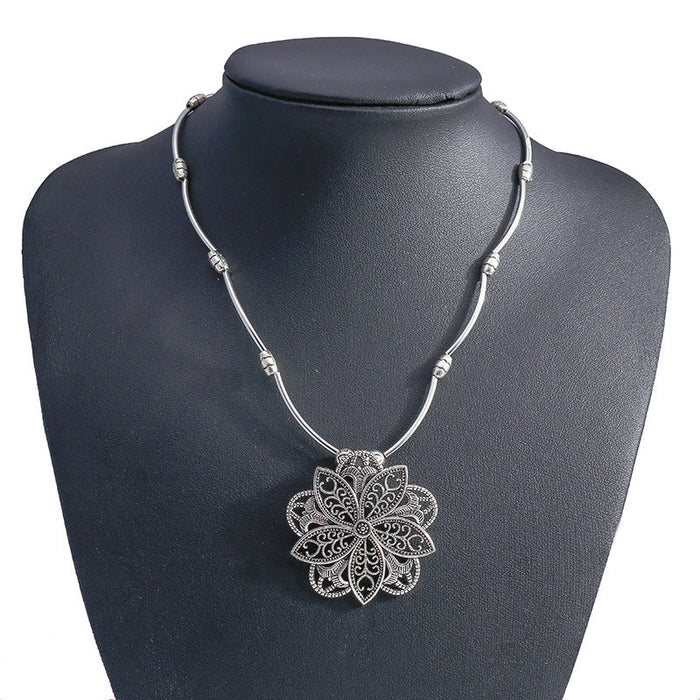 Wholesale Turquoise Hollow Flower Necklace JDC-NE-Weny011 NECKLACE 纹颖 silver Wholesale Jewelry JoyasDeChina Joyas De China