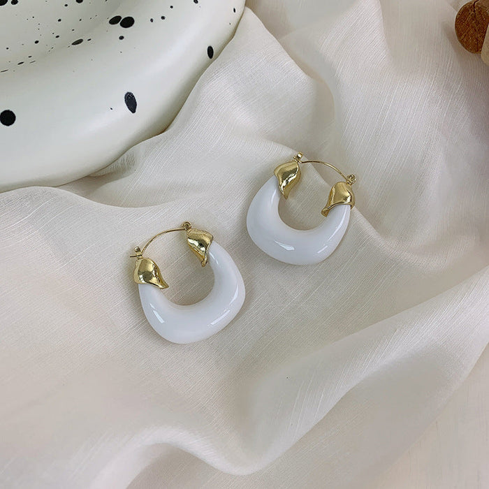 Wholesale u-shaped resin earrings JDC-ES-W397 Earrings JoyasDeChina A milky white Wholesale Jewelry JoyasDeChina Joyas De China