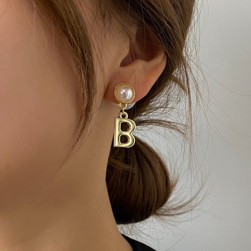 Wholesale white pearl earrings JDC-ES-D762 Earrings 晴雯 Wholesale Jewelry JoyasDeChina Joyas De China