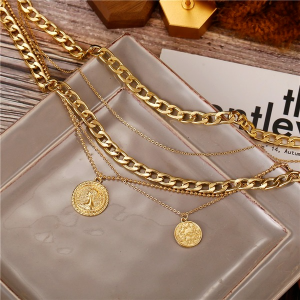 Bulk Jewelry Wholesale yellow alloy multi-layer round brand pendant necklace JDC-NE-F307 Wholesale factory from China YIWU China