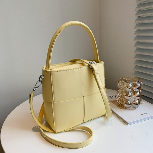 Bulk Jewelry Wholesale yellow PU one-shoulder stiletto lady bag JDC-LB-ZM073 Wholesale factory from China YIWU China